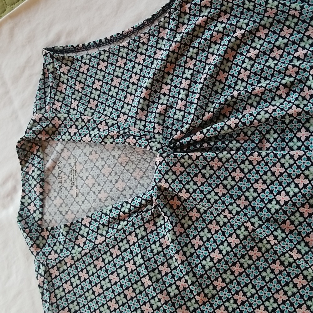 Talbots Blue, Green, and Pink Sleeveless Patterned Top, Size M, Worn Twice - Picture 4 of 8